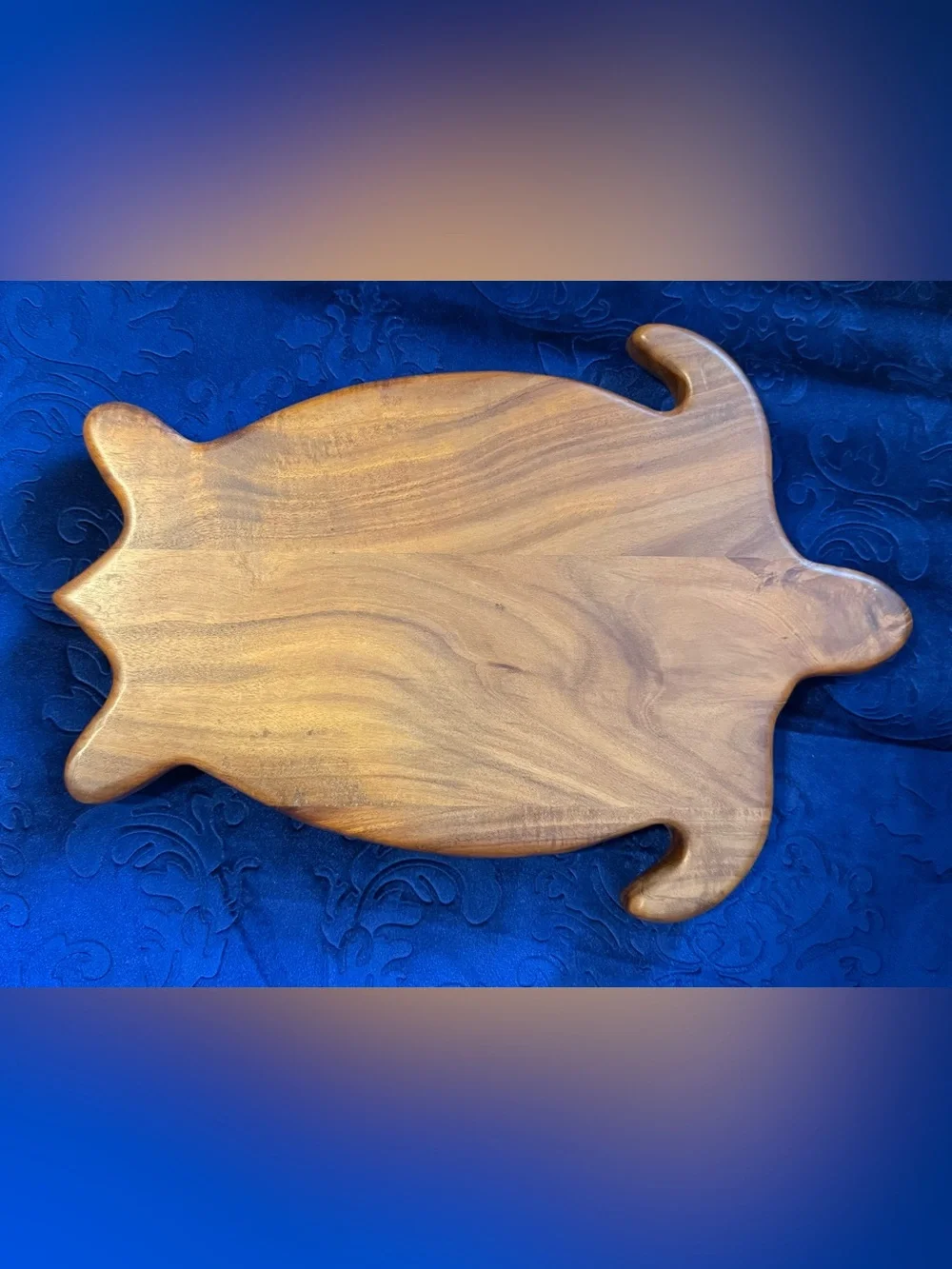 Hawaii King Kamehameha Koa Wood Clock Quartz Hand carved Hawaiian islands
